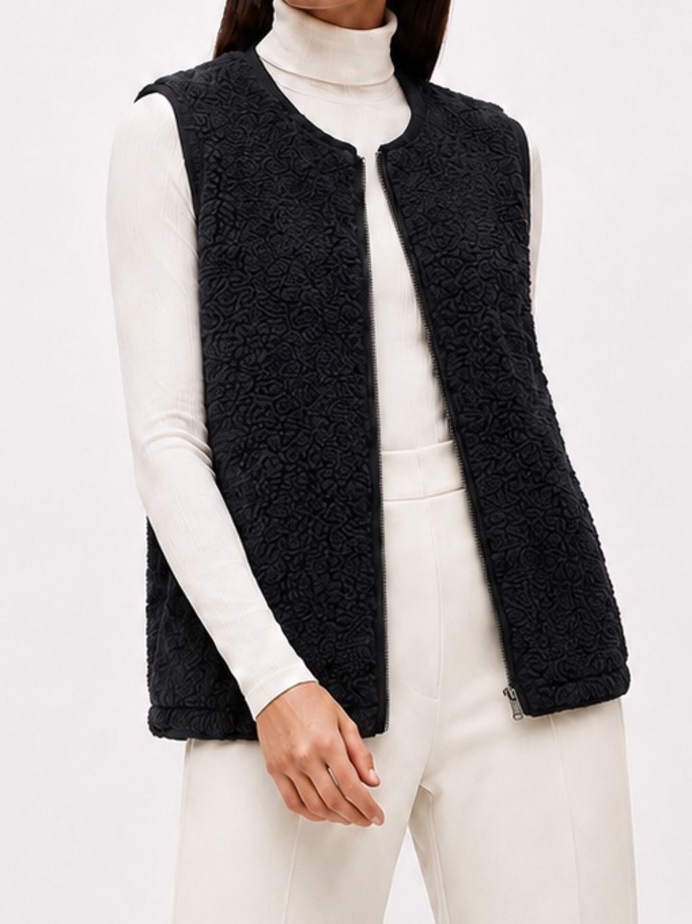 Aritzia Wilfred Chatou Sherpa Vest Black Medium $225